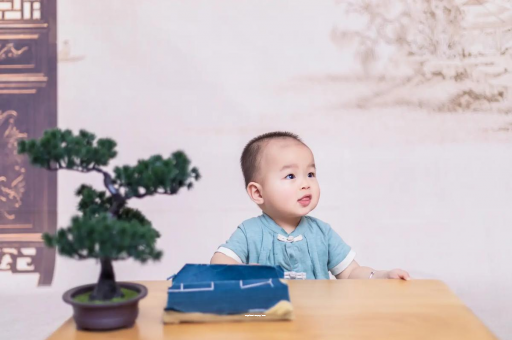 龙海怀孕为啥肚子会长毛